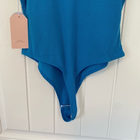 Blashe Women's Blue Tank Top Body Suit Size Medium NWT - Picture 3 of 10